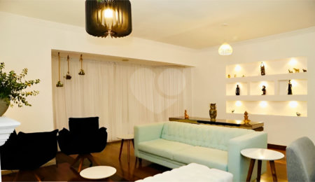 Apartamento à venda com 4 quartos, sendo 3 suítes, em Real Parque, São Paulo, SP