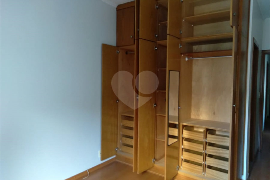 Sobrado à venda com 4 quartos, sendo 1 suíte, em Santana, São Paulo, SP