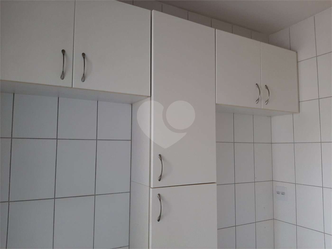 Apartamento à venda ou para alugar com 3 quartos, sendo 1 suíte,  em Vila Suzana, São Paulo, SP