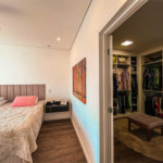 Casa à venda com 4 quartos, sendo 3 suítes,  no condomínio Vintage, Cotia - SP