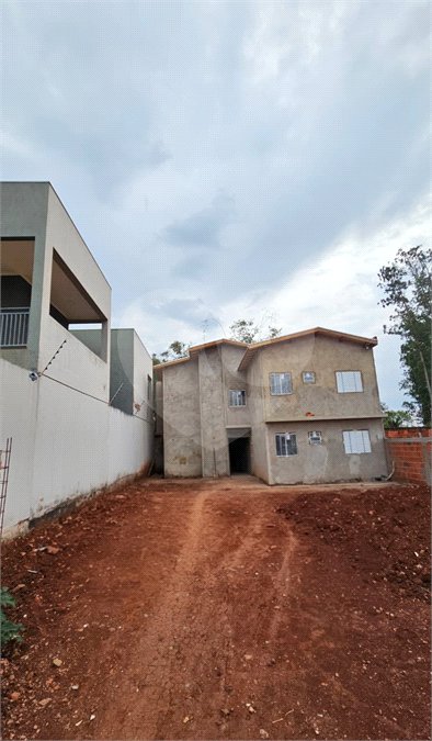 Casa à venda com 2 quartos no condomínio Residencial Unique, Ponta Porã - MS