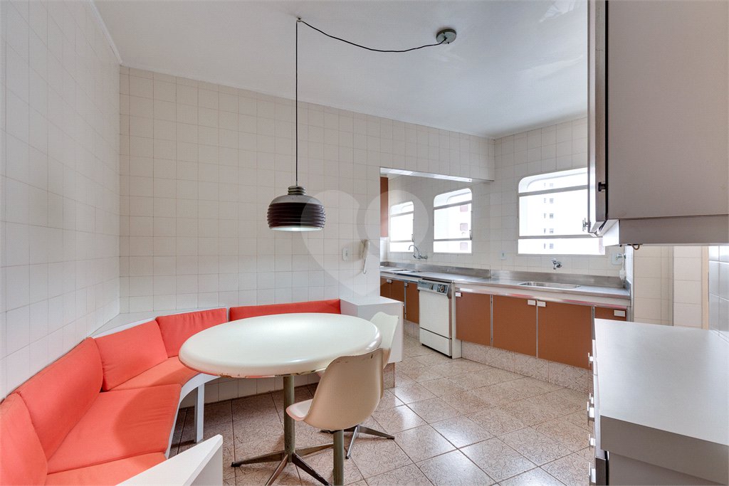 Apartamento à venda com 4 quartos, sendo 2 suítes, em Granja Julieta, São Paulo, SP