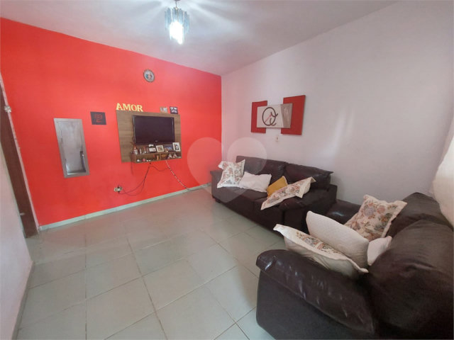 Sobrado à venda com 4 quartos em Vila Clarice, São Paulo, SP