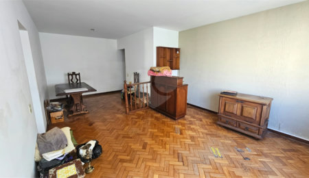 Apartamento à venda com 3 quartos, sendo 1 suíte,  em Leblon, Rio de Janeiro, RJ