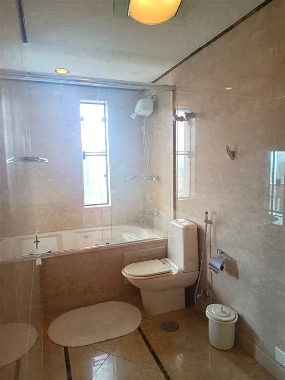 Apartamento à venda com 4 suítes em Vila Suzana, São Paulo, SP
