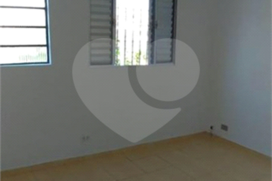 Sobrado à venda com 2 quartos em Vila Gustavo, São Paulo, SP