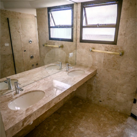 Apartamento à venda com 3 suítes em Paineiras do Morumbi, São Paulo, SP
