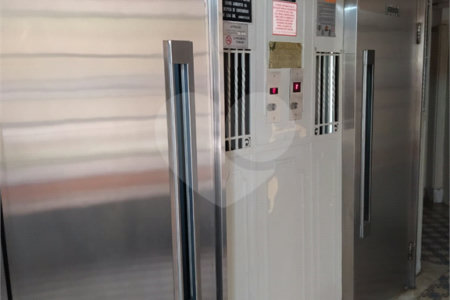 Apartamento à venda com 2 quartos, sendo 1 suíte, no Centro, São Paulo, SP