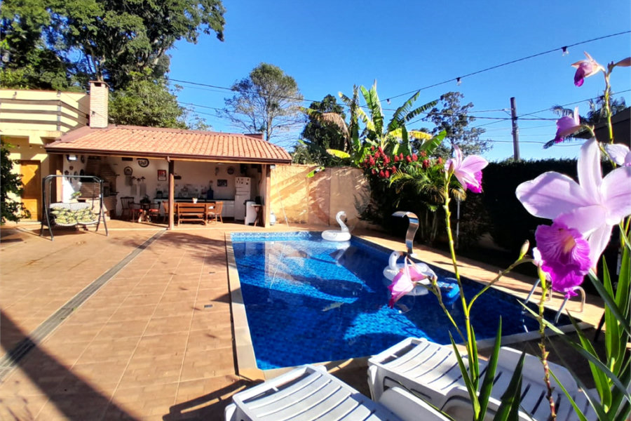 Casa Térrea à venda com 2 suítes em Serra da Cantareira, Mairiporã, SP