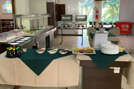 Cobertura para alugar com 4 quartos, sendo 3 suítes, em Vila Morse, São Paulo, SP
