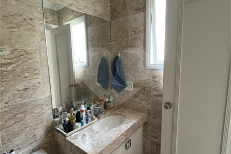 Apartamento à venda com 4 quartos, sendo 2 suítes,  em Vila Andrade, São Paulo, SP