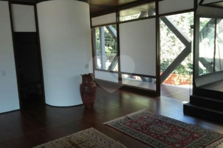 Casa à venda com 4 quartos, sendo 1 suíte, em Retiro Morumbi, São Paulo, SP