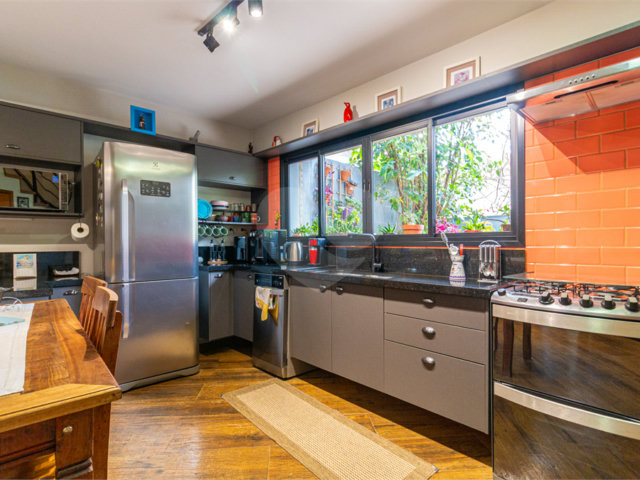 Casa de Vila à venda com 2 quartos em Chácara Santo Antônio (zona Sul), São Paulo, SP