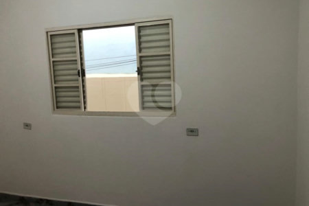 Casa à venda com 3 quartos, sendo 1 suíte, em Loteamento Terras de São Pedro e São Paulo, Salto, SP