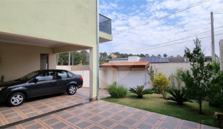 Casa à venda com 3 quartos, sendo 1 suíte,  no condomínio Chácaras do Lago, Vinhedo - SP