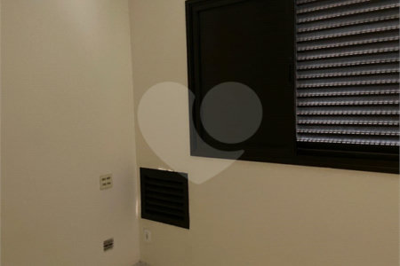 Apartamento à venda com 2 quartos no Centro, Araraquara, SP