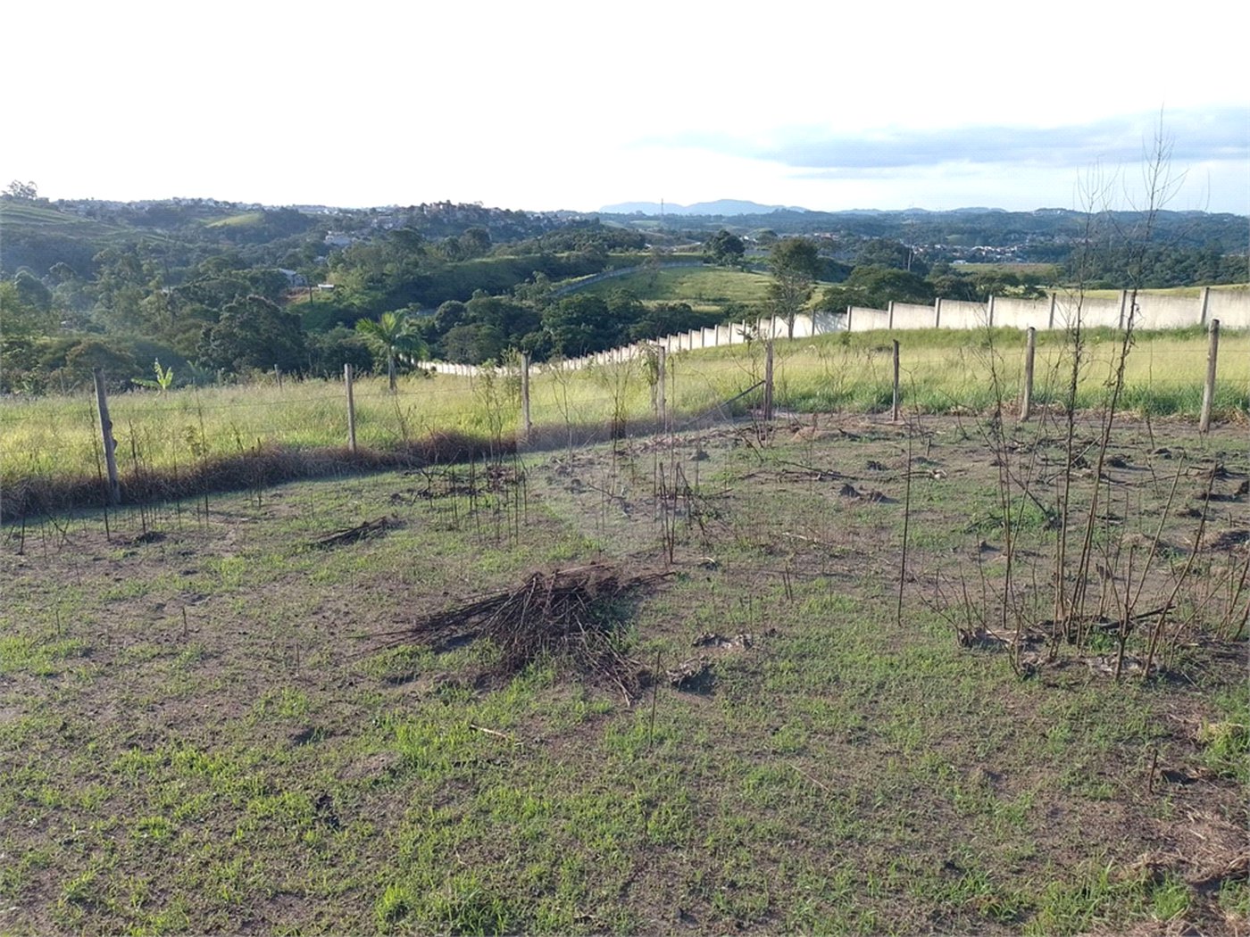 Terreno à venda em Jardim Aracy, Mogi das Cruzes, SP