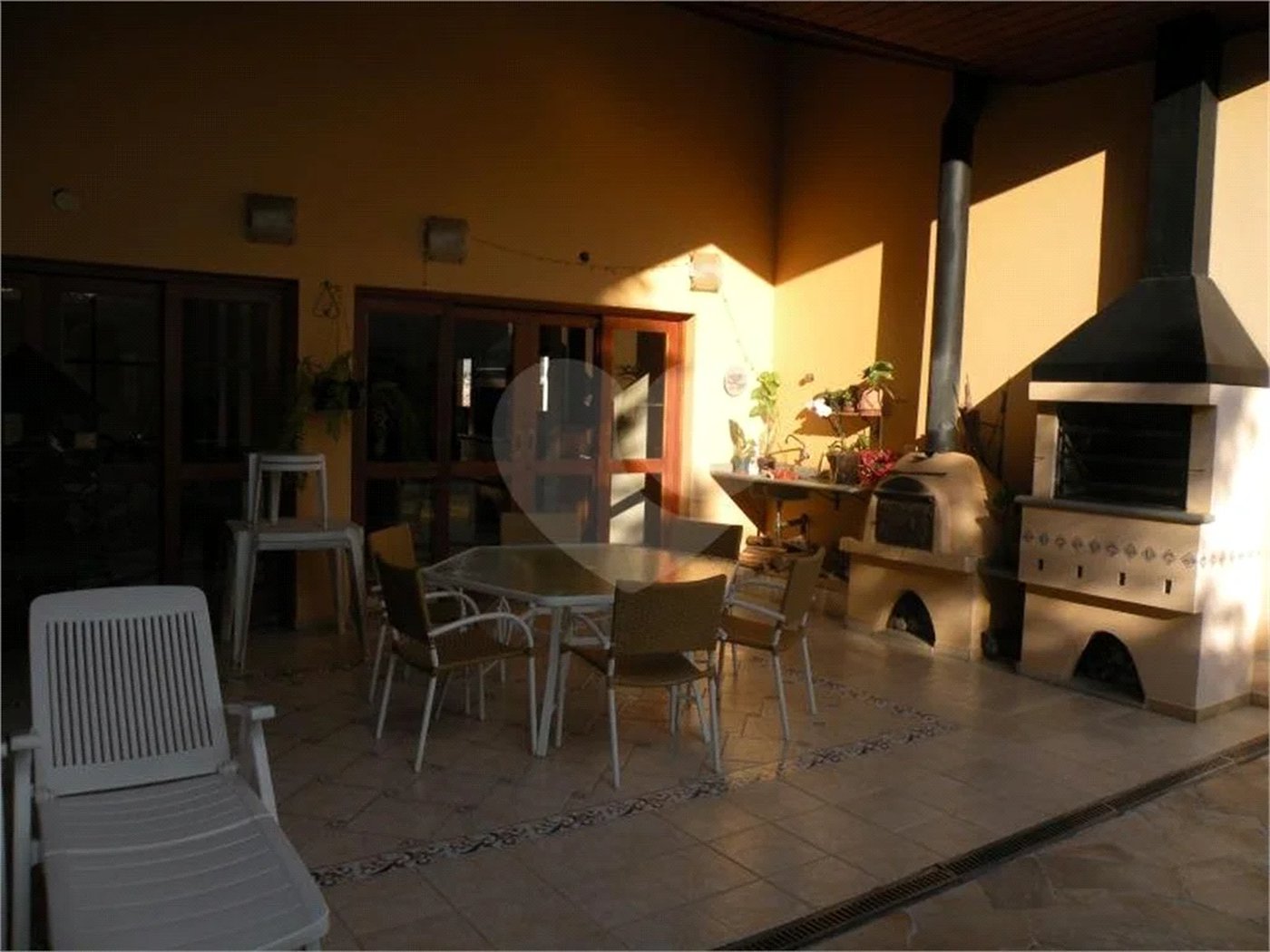 Casa à venda ou para alugar com 5 suítes em Parque dos Príncipes, São Paulo, SP