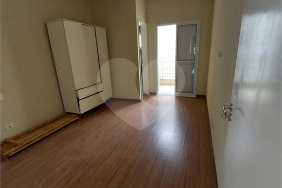 Sobrado à venda com 3 suítes em Vila Guilherme, São Paulo, SP