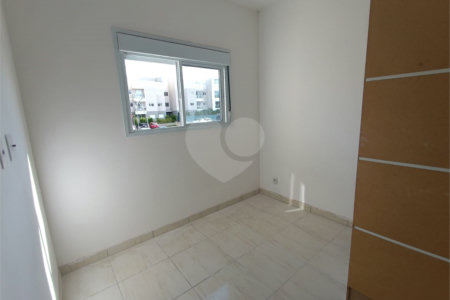 Apartamento à venda com 2 quartos, sendo 1 suíte,  em Bairro do Cambará, São Roque, SP