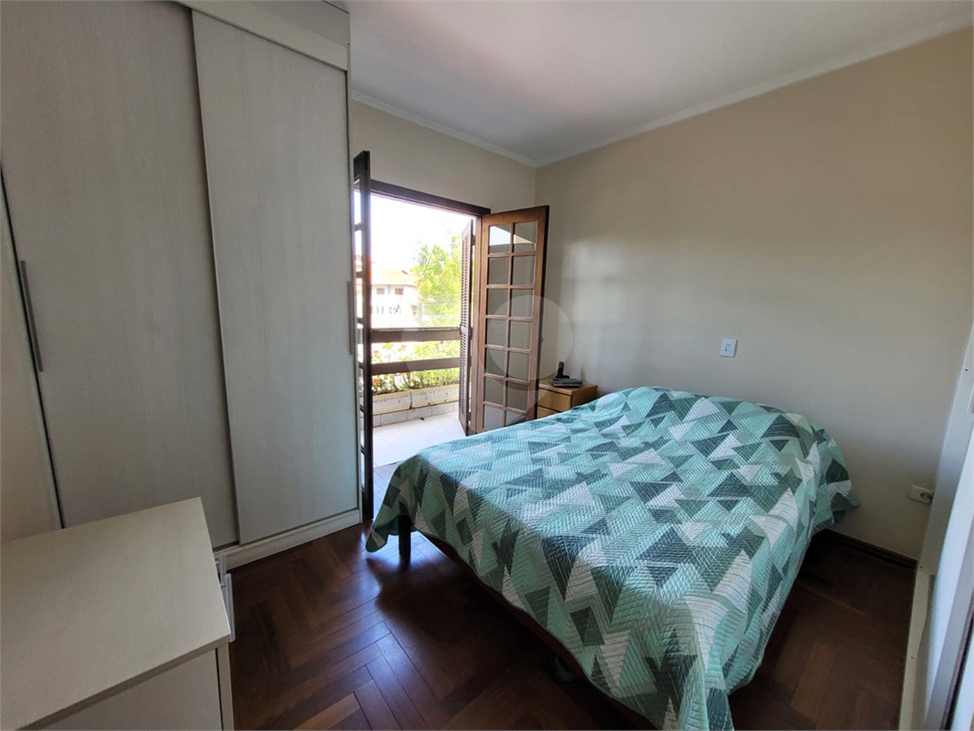 Sobrado à venda com 3 quartos, sendo 1 suíte, em Jardim Líbano, São Paulo, SP