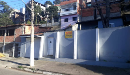 Casa à venda com 3 quartos em Eldorado, São Paulo, SP