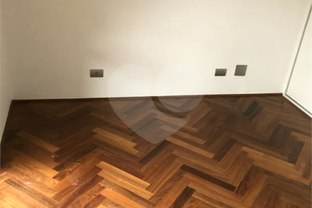 Apartamento à venda com 4 suítes em Vila Suzana, São Paulo, SP