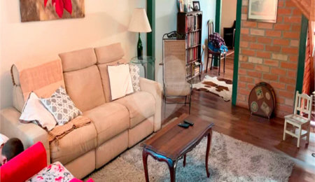 Casa à venda com 4 suítes em Roseira, Mairiporã, SP