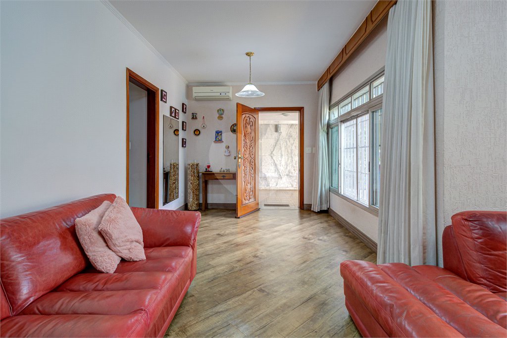 Casa à venda com 3 quartos, sendo 1 suíte, em Santo Amaro, São Paulo, SP