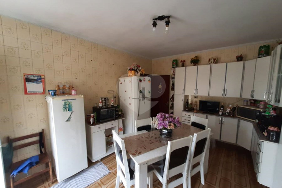 Prédio à venda com 6 quartos em Vila Maria, São Paulo, SP