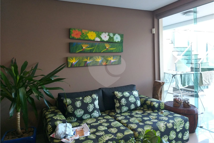 Casa à venda com 4 suítes em Jardim Floresta, São Paulo, SP