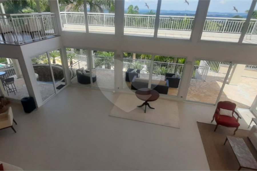 Casa à venda com 6 suítes no condomínio Sausalito, Mairiporã - SP