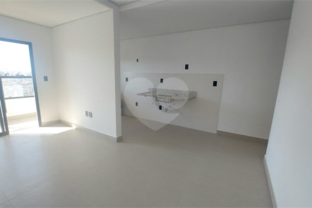 Apartamento à venda com 3 quartos, sendo 1 suíte, em Jardim Refúgio, Sorocaba, SP