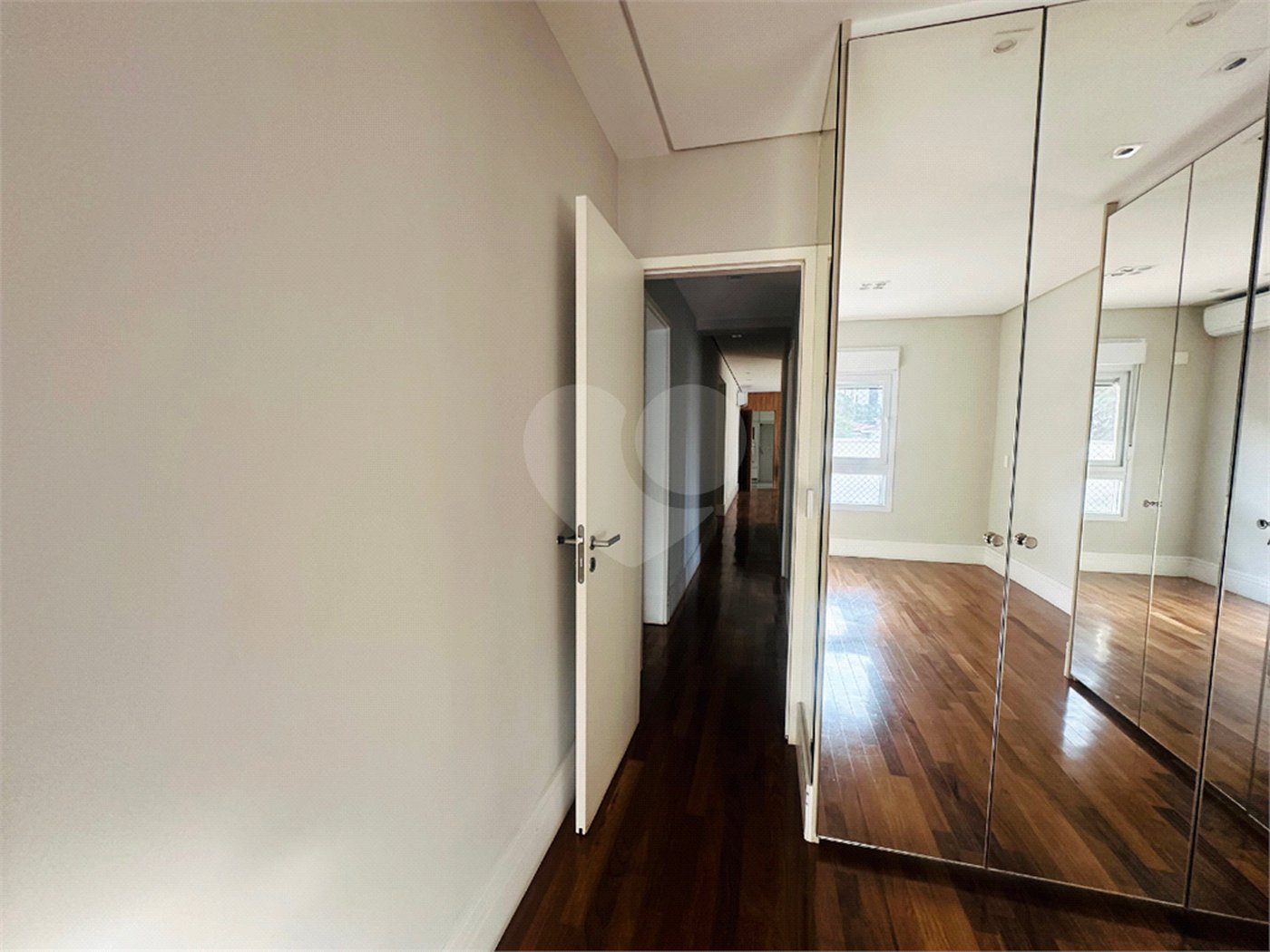 Apartamento à venda com 4 quartos, sendo 2 suítes, em Paraíso, São Paulo, SP