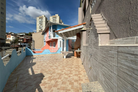 Casa à venda com 3 quartos, sendo 1 suíte,  em Vila Rosália, Guarulhos, SP