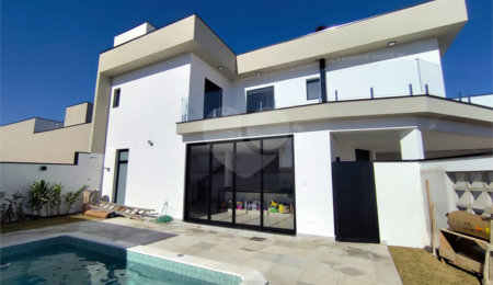 Casa à venda com 3 suítes no condomínio Terras da Estância, Paulínia - SP
