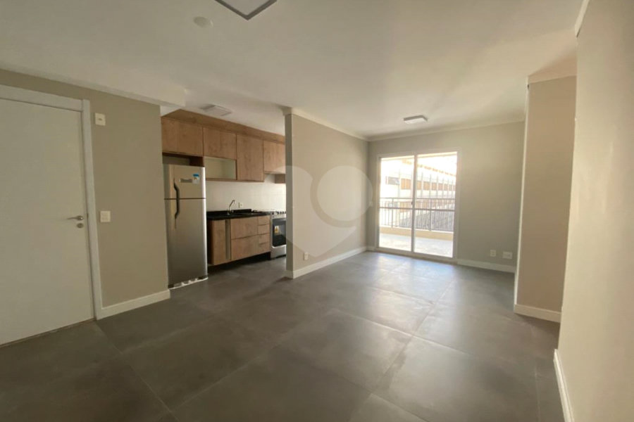 Apartamento à venda com 3 quartos, sendo 1 suíte, em Vila Guilherme, São Paulo, SP