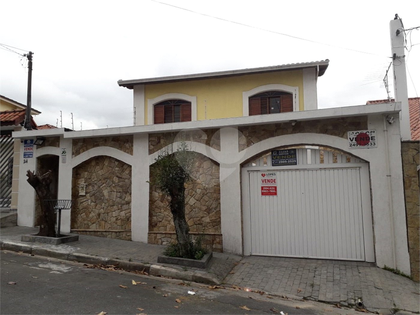 Sobrado à venda com 4 quartos em Tremembé, São Paulo, SP