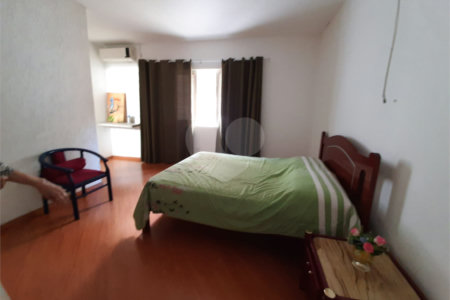 Sobrado à venda com 4 quartos, sendo 2 suítes, em Jardim Franca, São Paulo, SP