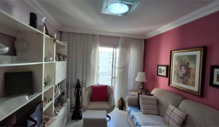 Apartamento à venda com 3 quartos, sendo 1 suíte,  em Indianópolis, São Paulo, SP