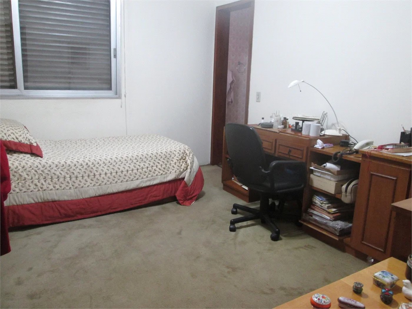Casa à venda com 4 quartos, sendo 2 suítes,  em Jardim Guedala, São Paulo, SP