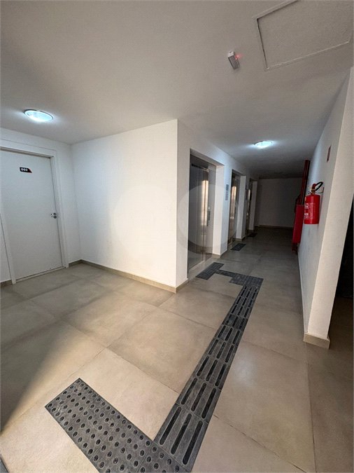 Apartamento à venda com 2 quartos, sendo 1 suíte, em Barueri, Barueri, SP
