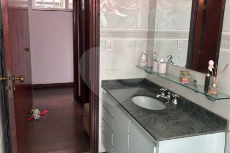 Casa à venda com 5 quartos em Jardim Realce, Suzano, SP