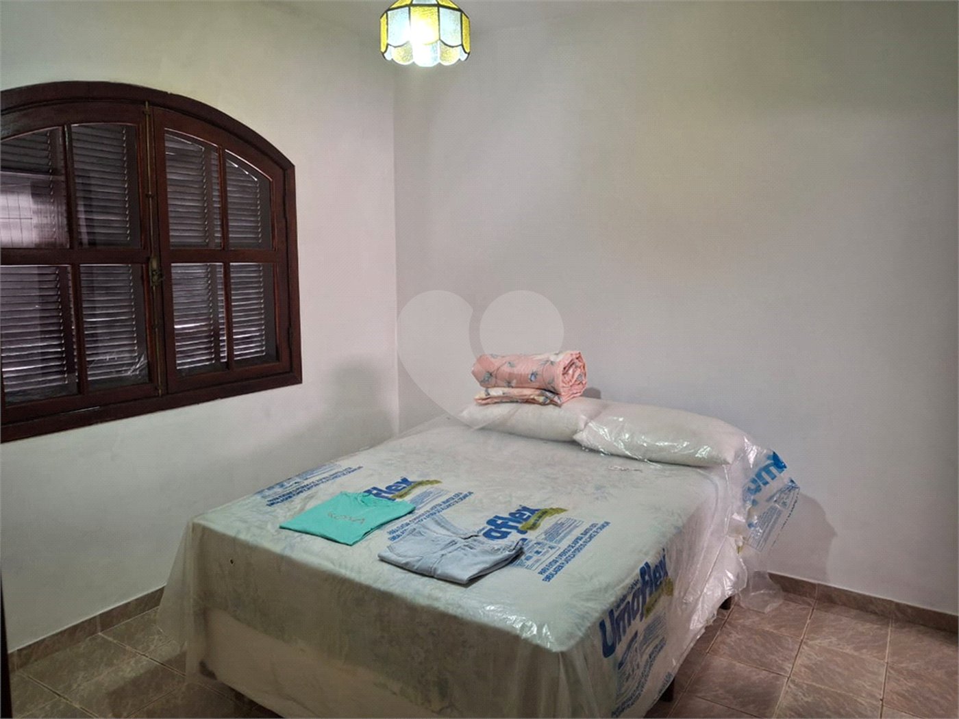 Casa à venda com 3 quartos, sendo 1 suíte,  em Vila Oliveira, Mogi das Cruzes, SP