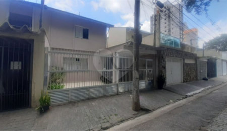 Sobrado à venda com 3 quartos, sendo 1 suíte,  em Jardim Trussardi, São Paulo, SP