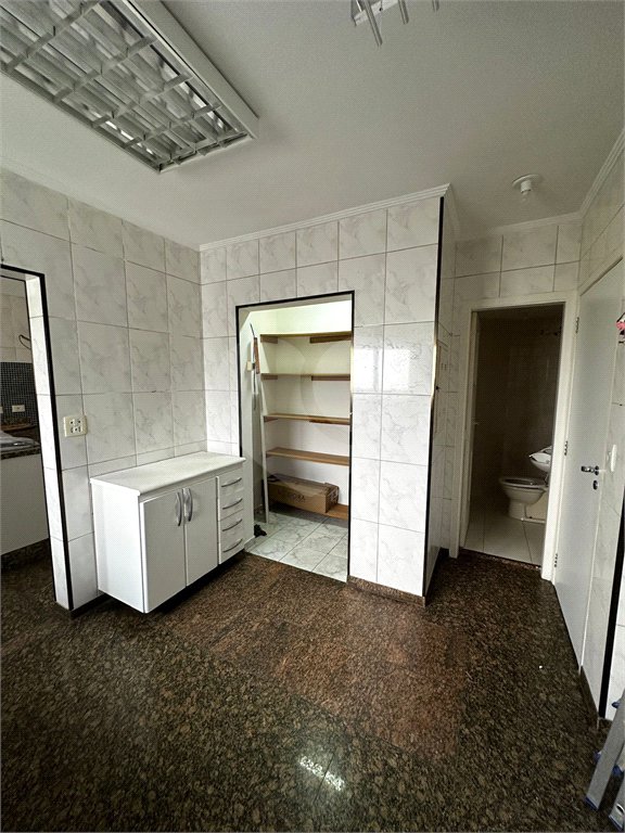 Apartamento à venda com 4 quartos, sendo 1 suíte, em Anchieta, São Bernardo do Campo, SP