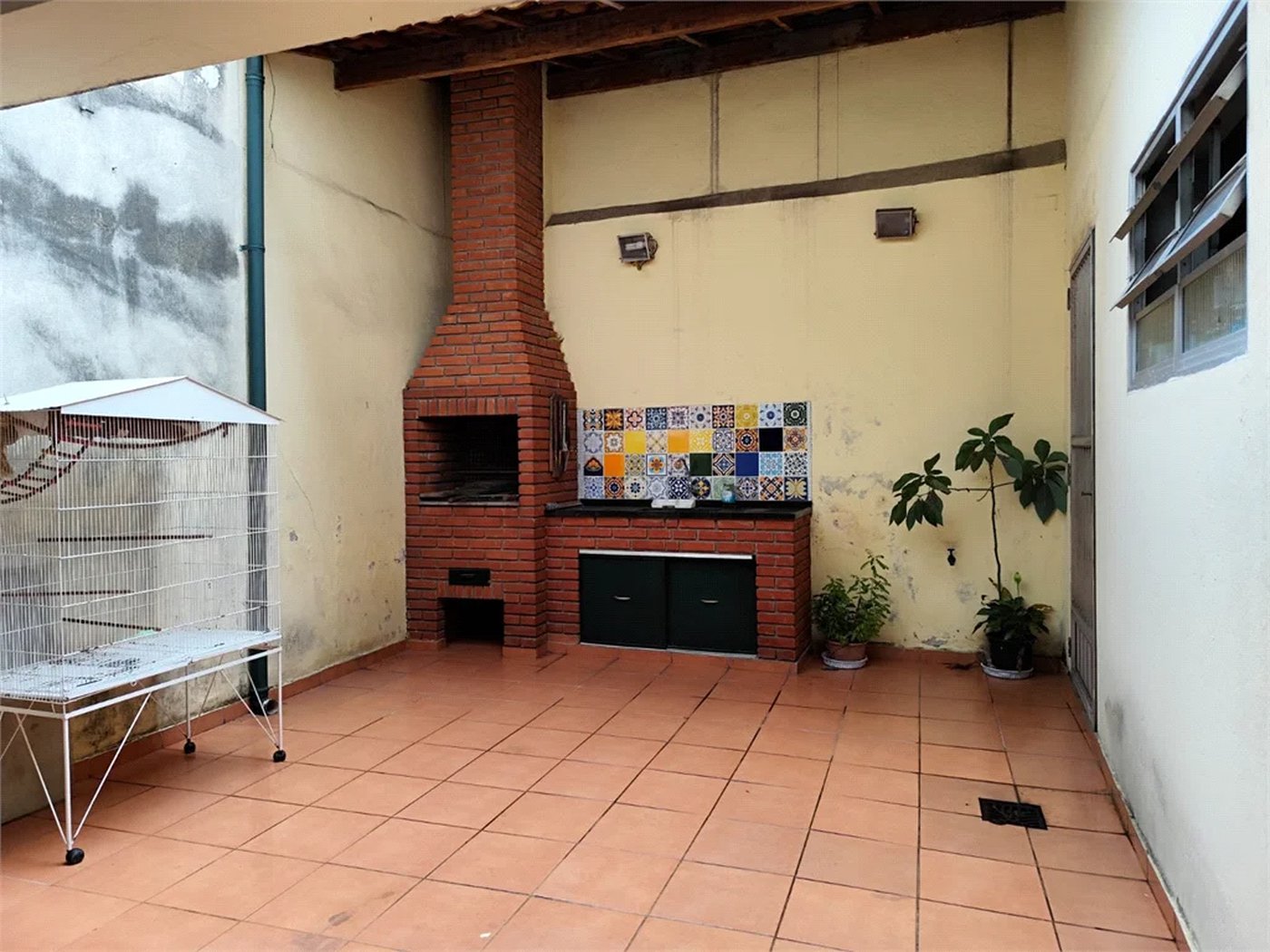Sobrado à venda com 6 quartos, sendo 4 suítes, em Instituto de Previdência, São Paulo, SP
