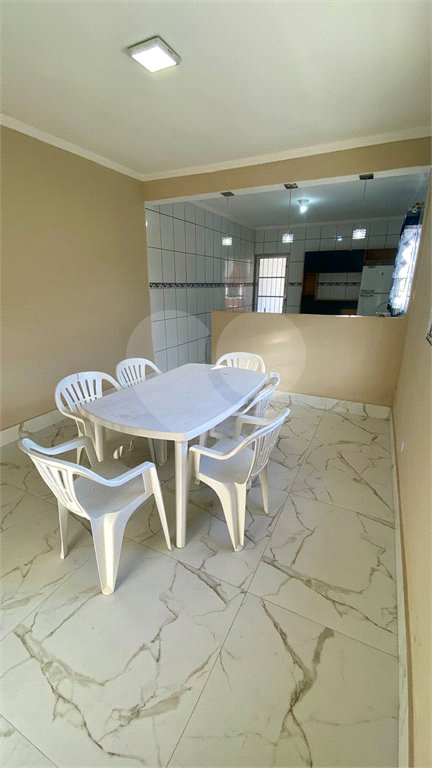 Casa à venda com 4 quartos, sendo 1 suíte,  em Jardim Pinheirinho, Itaquaquecetuba, SP
