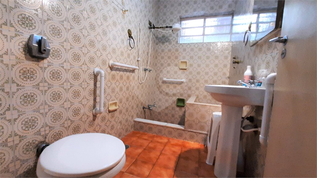 Casa Térrea à venda com 4 quartos, sendo 2 suítes, em Santo Amaro, São Paulo, SP