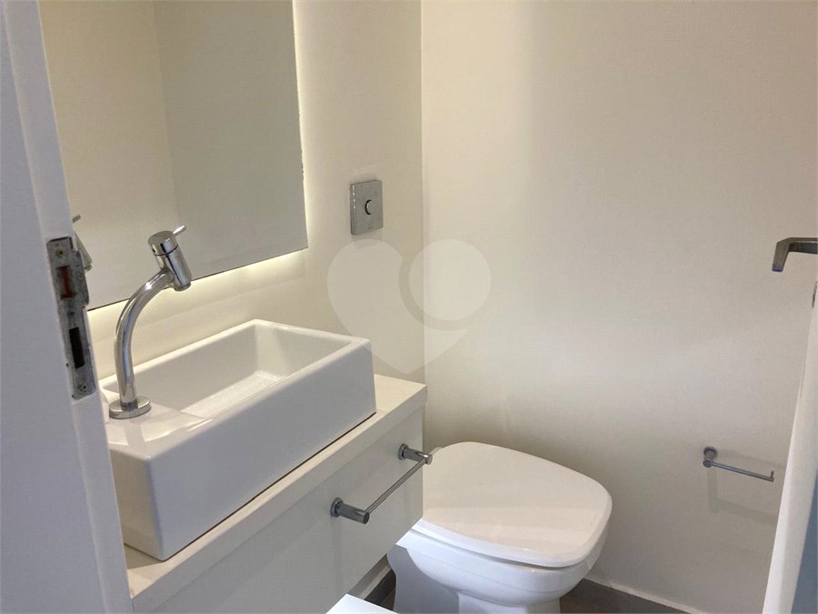 Apartamento para alugar com 3 quartos em Chácara Santo Antônio, São Paulo, SP